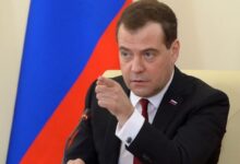 Photo of Medvedev sa rozhodol osviežiť všetkým pamäť o štátnych teroristoch