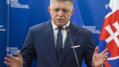 Photo of Fico reaguje na „slušné Slovensko“:  Kto mal záujem na vražde novinára a jeho priateľky?